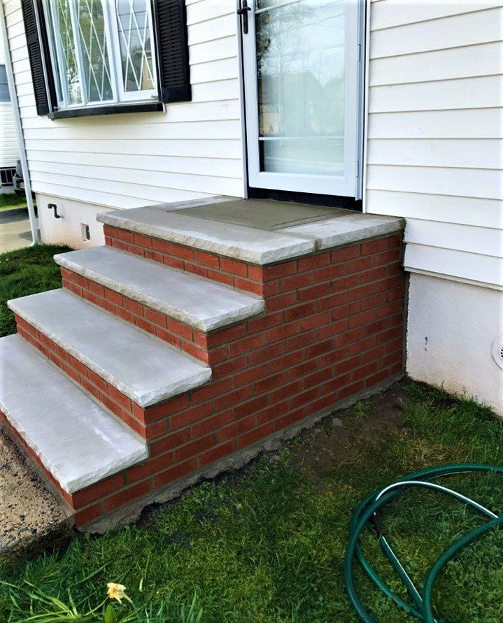 masonry front door stairs